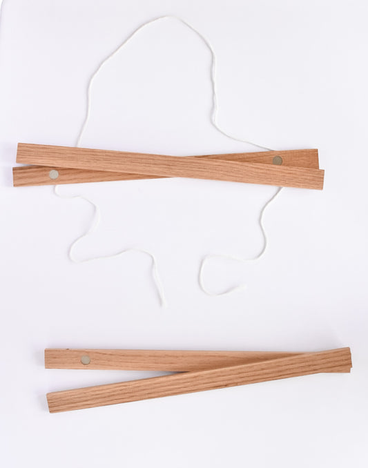 Magnetic Print Hanger Frame 15"